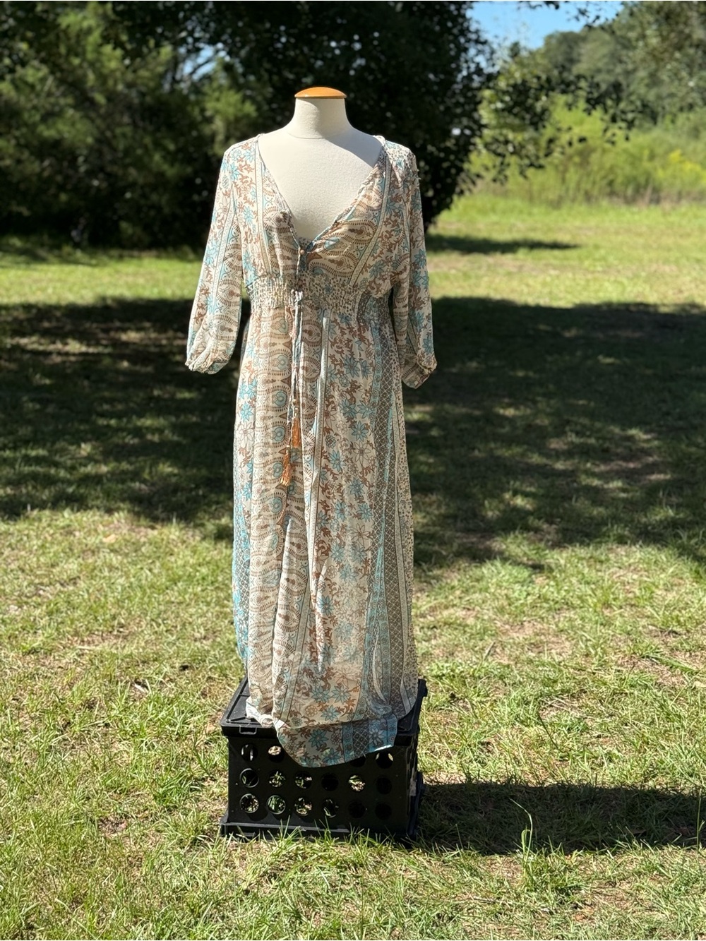 Vicabo Boho V-Neck Maxi Dress in Ivory and Teal Size 14 CDR0003)